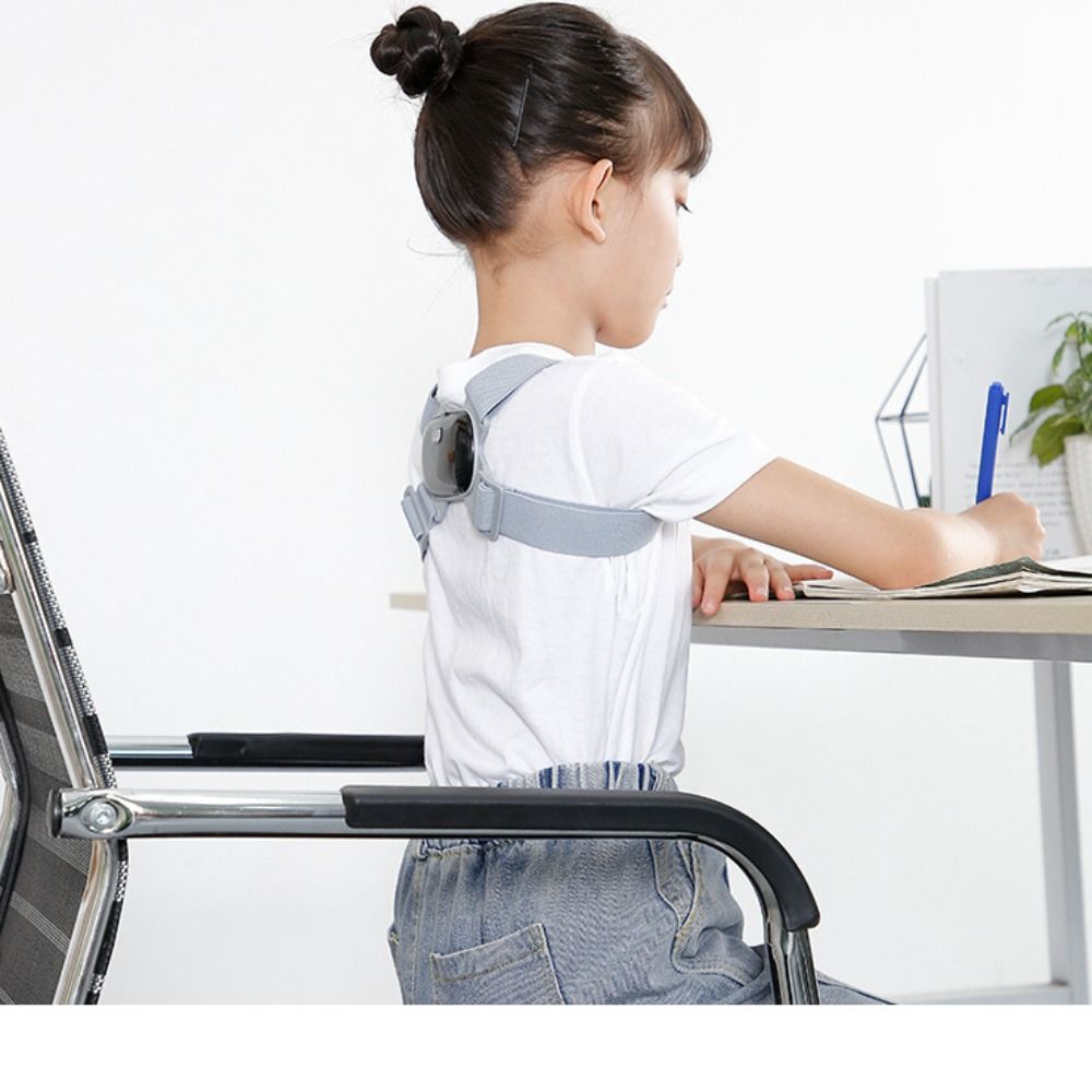 8種類の形状に対応する姿勢矯正ベルト。400mAhバッテリー - Posture Corrector Back のレビューと価格